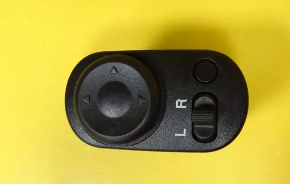 Chevrolet Lacetti Wing mirror switch