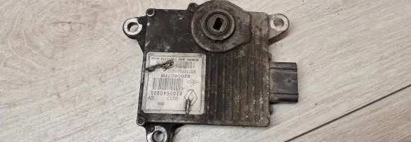 Renault Megane II Combustion control unit/module 8200607118 8200540935