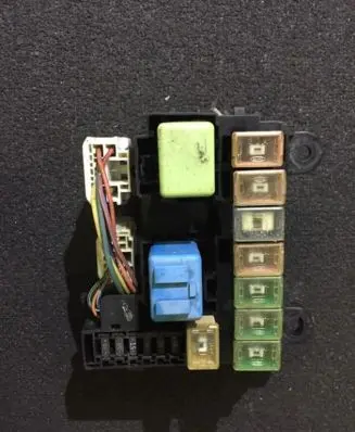 Mazda 626 Fuse box set 83653034