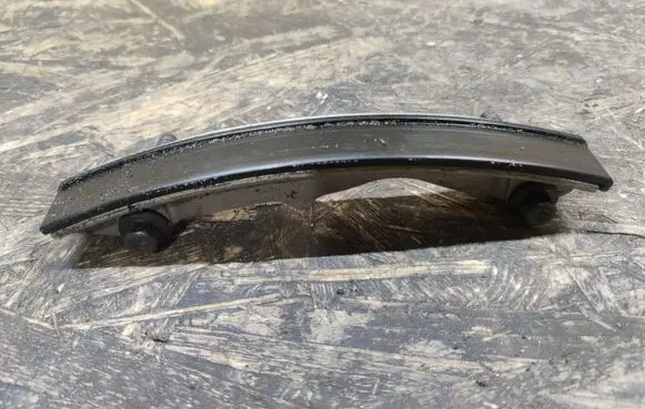 Cadillac SRX Slide rail for timing chain 12599719