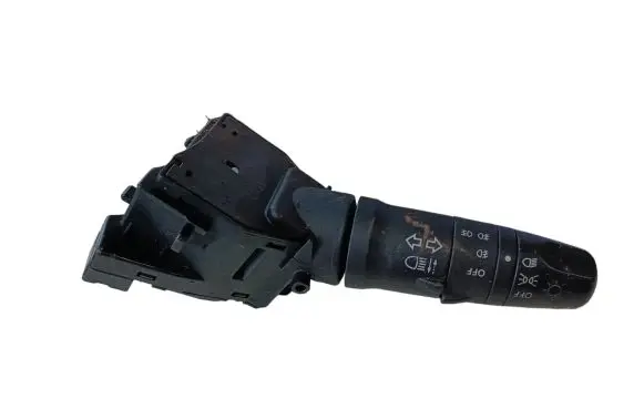 Nissan Almera Tino Indicator stalk 25540AV600
