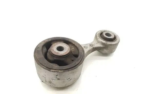 Honda Civic Engine mounting bracket