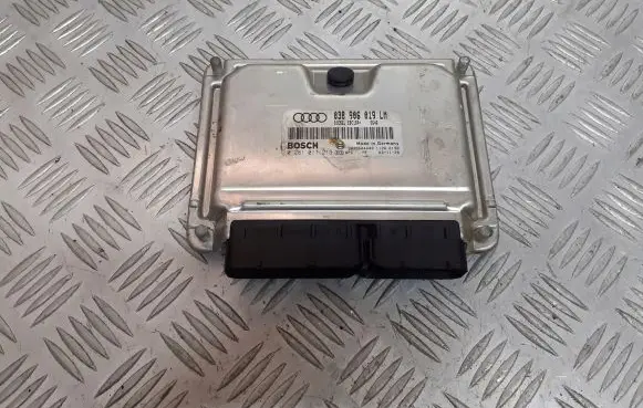 Audi A6 S6 C5 4B Engine control unit/module 038906019LM