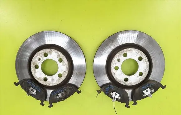 Volkswagen Bora Front brake disc