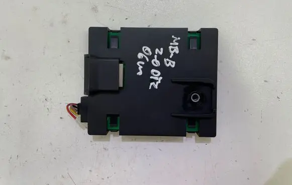 Antenna control unit