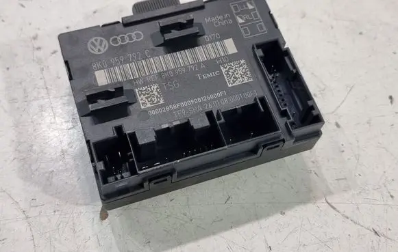 Audi A4 S4 B8 8K Door control unit/module 8K0959792C