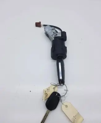 Peugeot 208 Ignition lock 9673257480