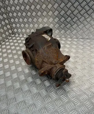BMW 3 E90 E91 Rear differential 7566225 39071016199609 E2033V