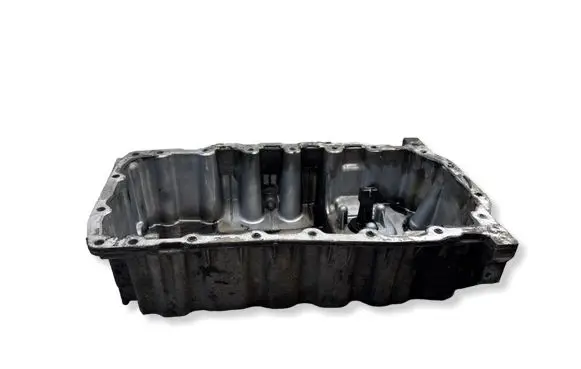 Volkswagen Tiguan Oil sump 03G103603