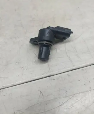 Hyundai i30 Camshaft position sensor 393002A000 9670930001
