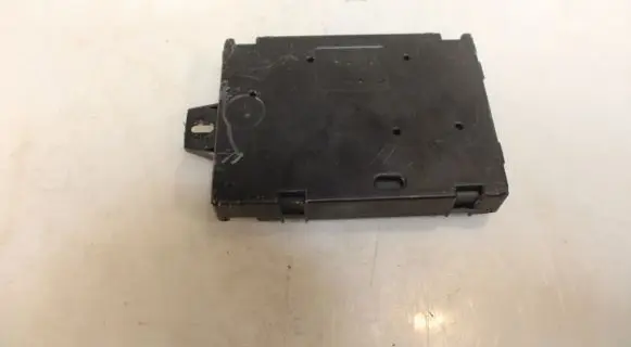 Renault Clio IV Central body control module A2C86184601