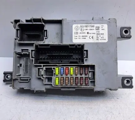 Fiat Doblo Fuse box cover 00519217590