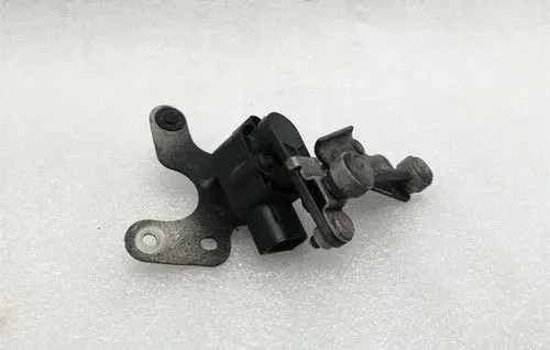 Mercedes-Benz SL AMG R231 Rear air suspension level height sensor A2319057900