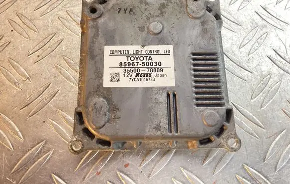 Lexus LS 460 - 600H Headlight ballast module Xenon 8596750030 3550078809