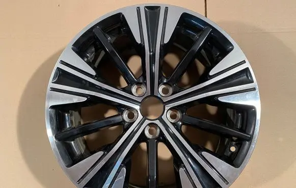 R18 alloy rim