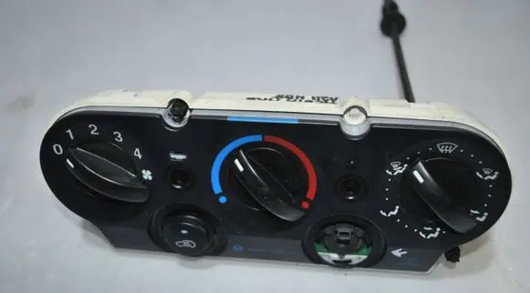 Ford Fiesta Climate control unit 2S6H19980BD