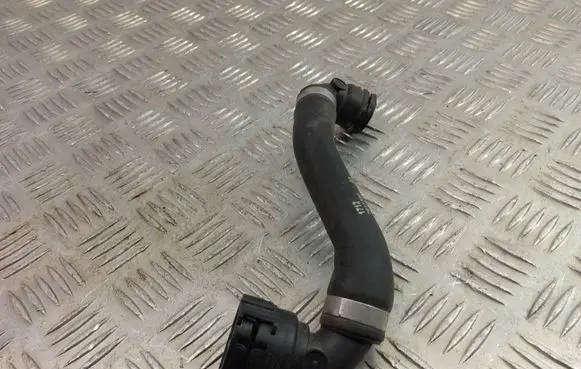 BMW X1 F48 F49 Engine coolant pipe/hose 7617380