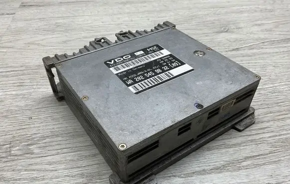 Mercedes-Benz C AMG W202 Engine control unit/module ECU WA2025459832 2025459832