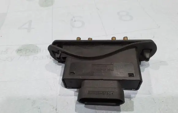 Iveco Daily 6th gen Sliding door contact joint 5801814337