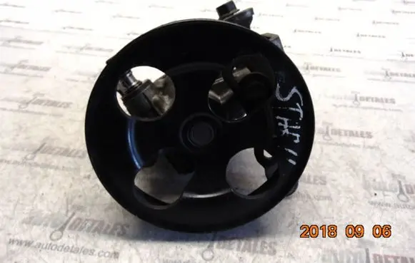 Mitsubishi Space Star Power steering pump