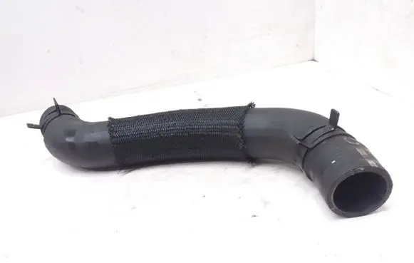 Toyota Avensis T250 Engine coolant pipe/hose