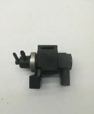 Audi A4 S4 B7 8E 8H Turbo solenoid valve 059906629A