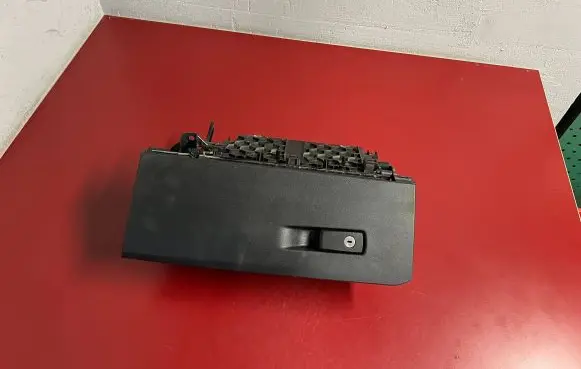 BMW X1 F48 F49 Glove box 9339816