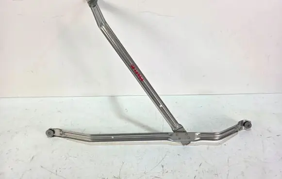 BMW X7 G07 Fuel tank mounting bracket