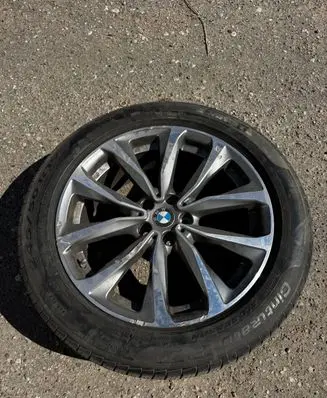 BMW X3 G01 R19 alloy rim 6877326