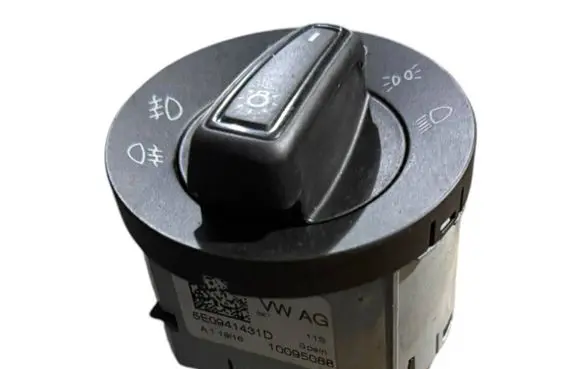 Skoda Octavia Mk3 (5E) Light switch 5E0941431D 8E0941431D 10095088