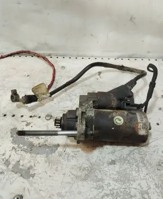 Volkswagen Touran I Starter motor