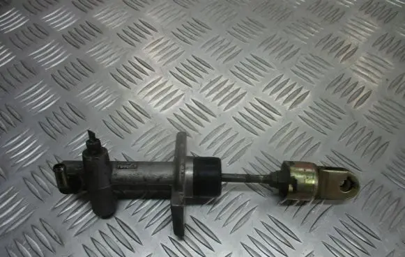 Chevrolet Lacetti Clutch slave cylinder 