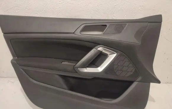 Peugeot 308 Front door card panel trim
