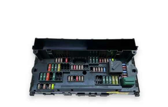 BMW X3 F25 Fuse module 9210863 18081102402388 117033444