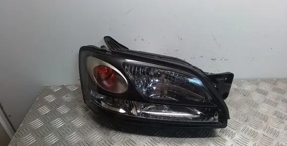 Subaru Legacy Headlight/headlamp