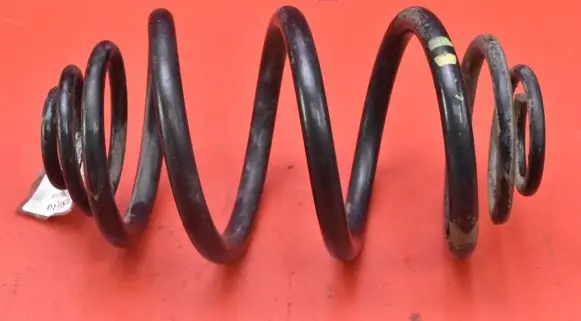 Nissan Primastar Rear coil spring