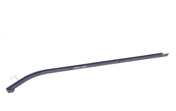 Mercedes-Benz Vito Viano W447 Sliding door middle roller runner A6397660200