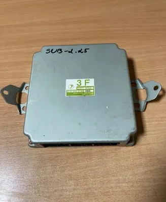 Subaru Impreza II Engine control unit/module 22611 A18000D7M AF493