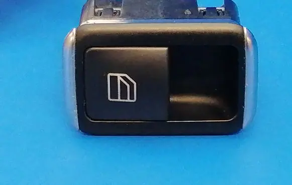 Mercedes-Benz E W212 Electric window control switch A2049058102