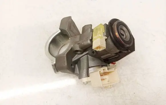 Toyota Avensis T270 Ignition lock contact 450200203