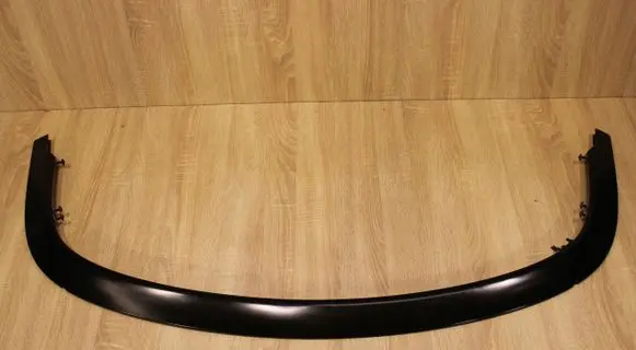 Tailgate/trunk spoiler