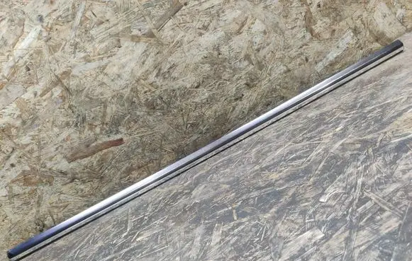 Mercedes-Benz CL C215 Front door glass trim molding 