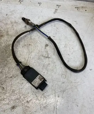 Volkswagen Touran III Lambda probe sensor 04l907805