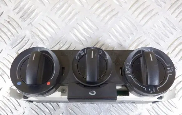 Volkswagen Polo Climate control unit 6Q0819045Q