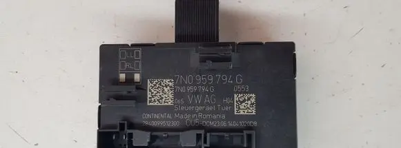 Seat Alhambra (Mk2) Door control unit/module 7N0959794G