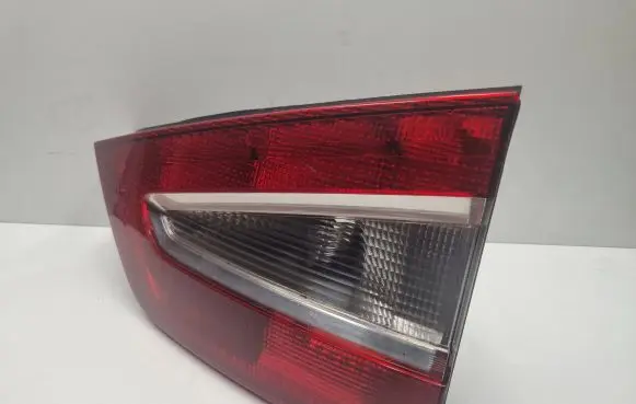 Ford Galaxy Tailgate rear/tail lights 6M2113A602EB 02012008 2TZ00923402