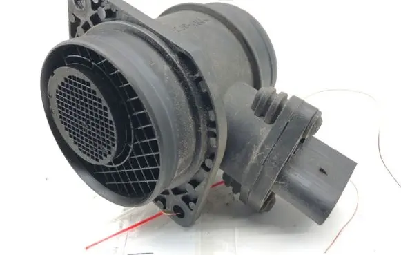 Audi A4 S4 B6 8E 8H Mass air flow meter 