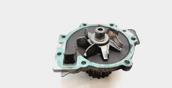 Volvo S80 Water pump 30650979