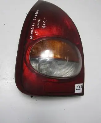 Hyundai Lantra II Rear/tail lights
