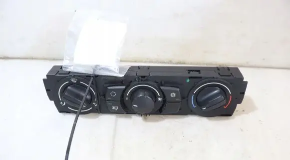 BMW 1 E81 E87 Interior fan control switch 